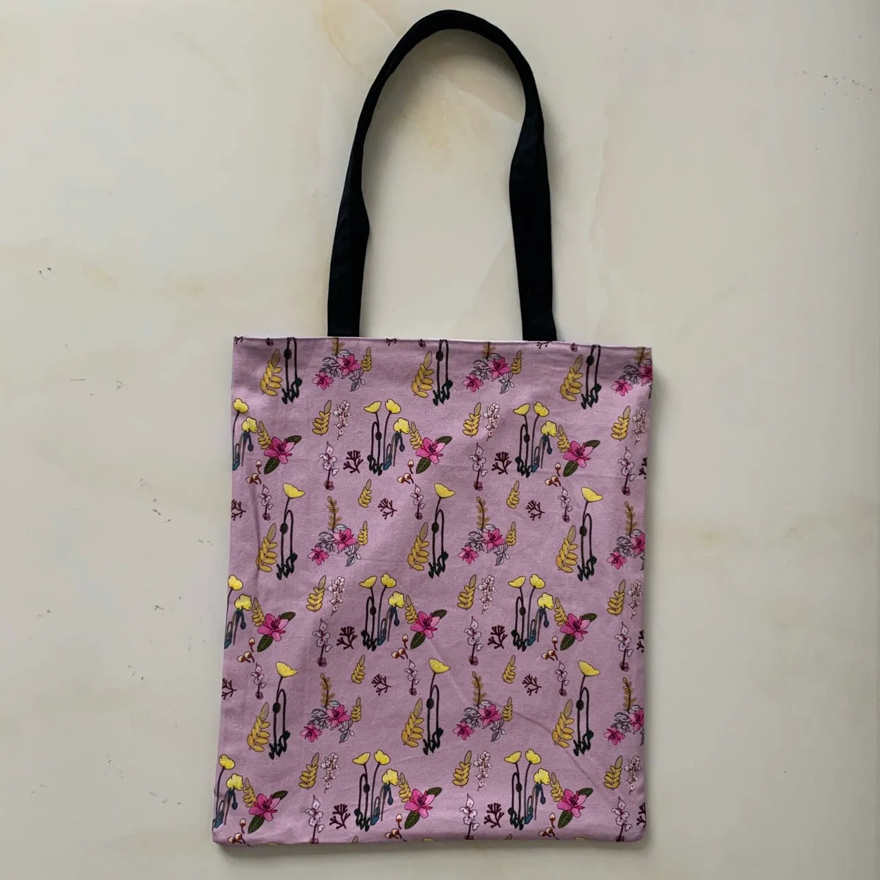 InukChic® Tote Bag - Nunuraq